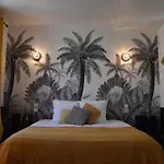 Les Demoiselles Panzió 4*