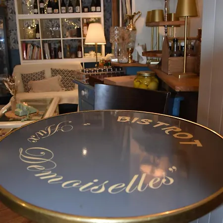Les Demoiselles B&B 4*