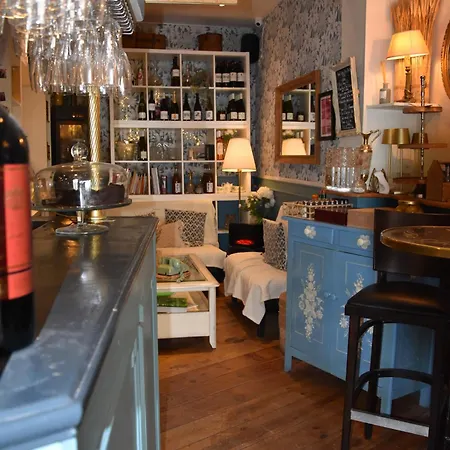 Les Demoiselles Bed & Breakfast Honfleur
