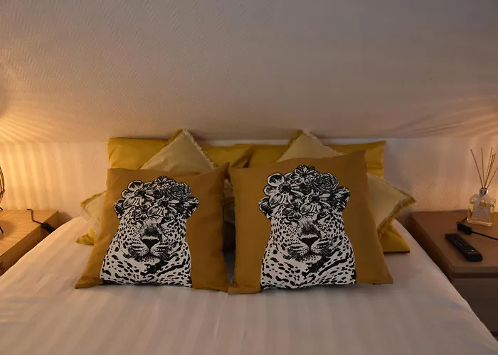 Les Demoiselles Bed & Breakfast